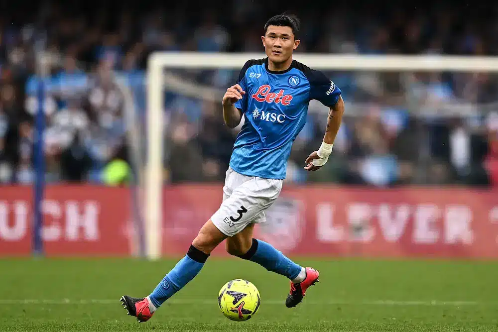 Kim Min-jae do Nápoles em jogo Nápoles vs Inter, Série A
