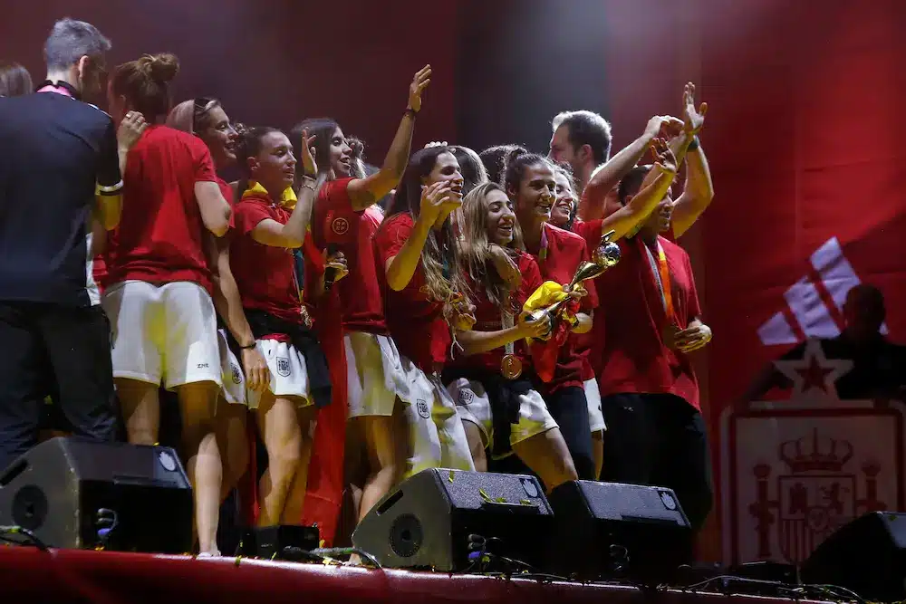 Seleção feminina de futebol de Espanha celebra conquista de título de campeãs do Mundial Feminino, 22.08.2023