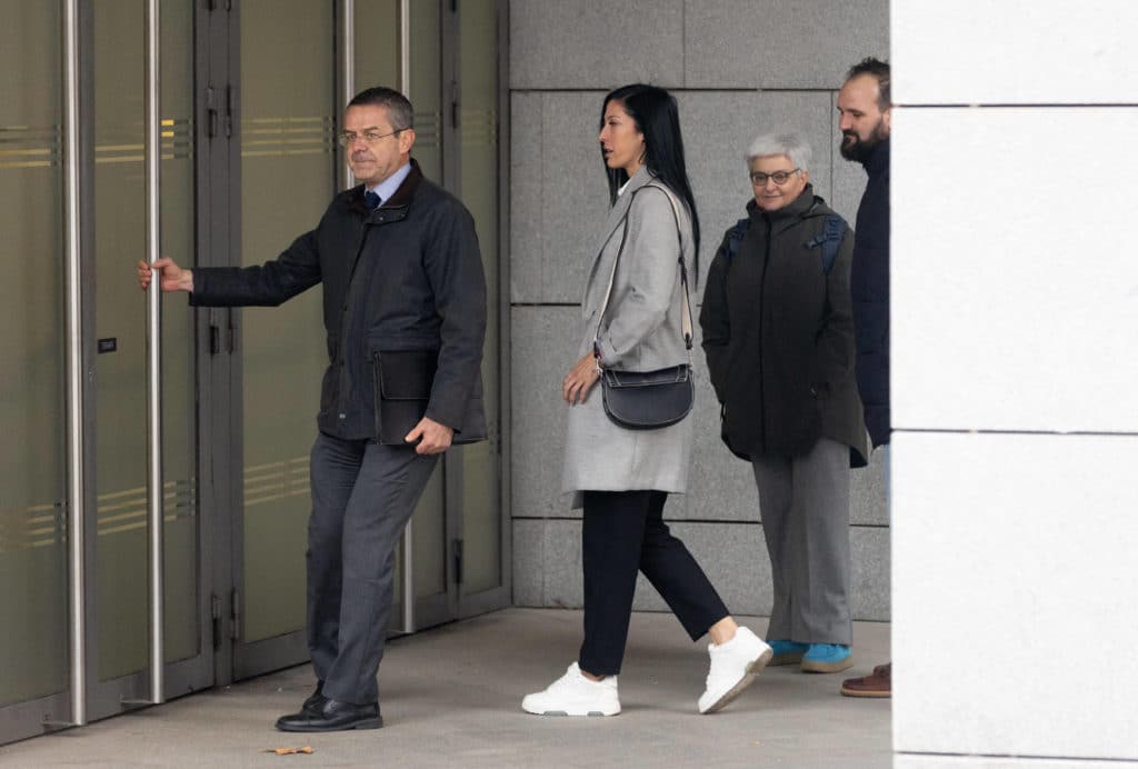 codigo promocional bet365 - Promotoria pede 2 anos e meio de prisão para ex-presidente da Federação Espanhola por suposto beijo forçado