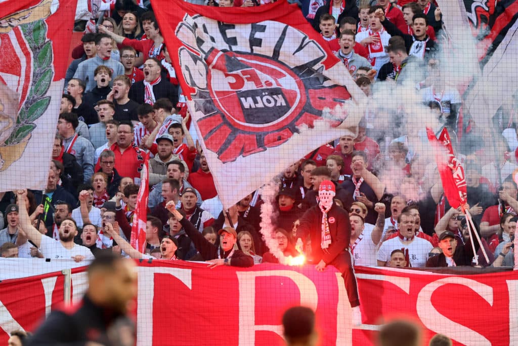 Nuno Matos - Bayer Leverkusen amplia vantagem na liderança ao vencer o Colônia