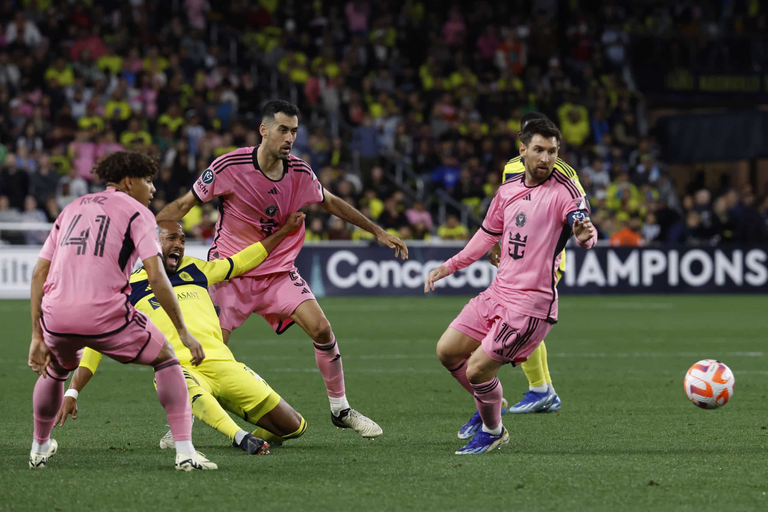 - Messi e Suárez resgatam Inter Miami em empate na Champions da Concacaf