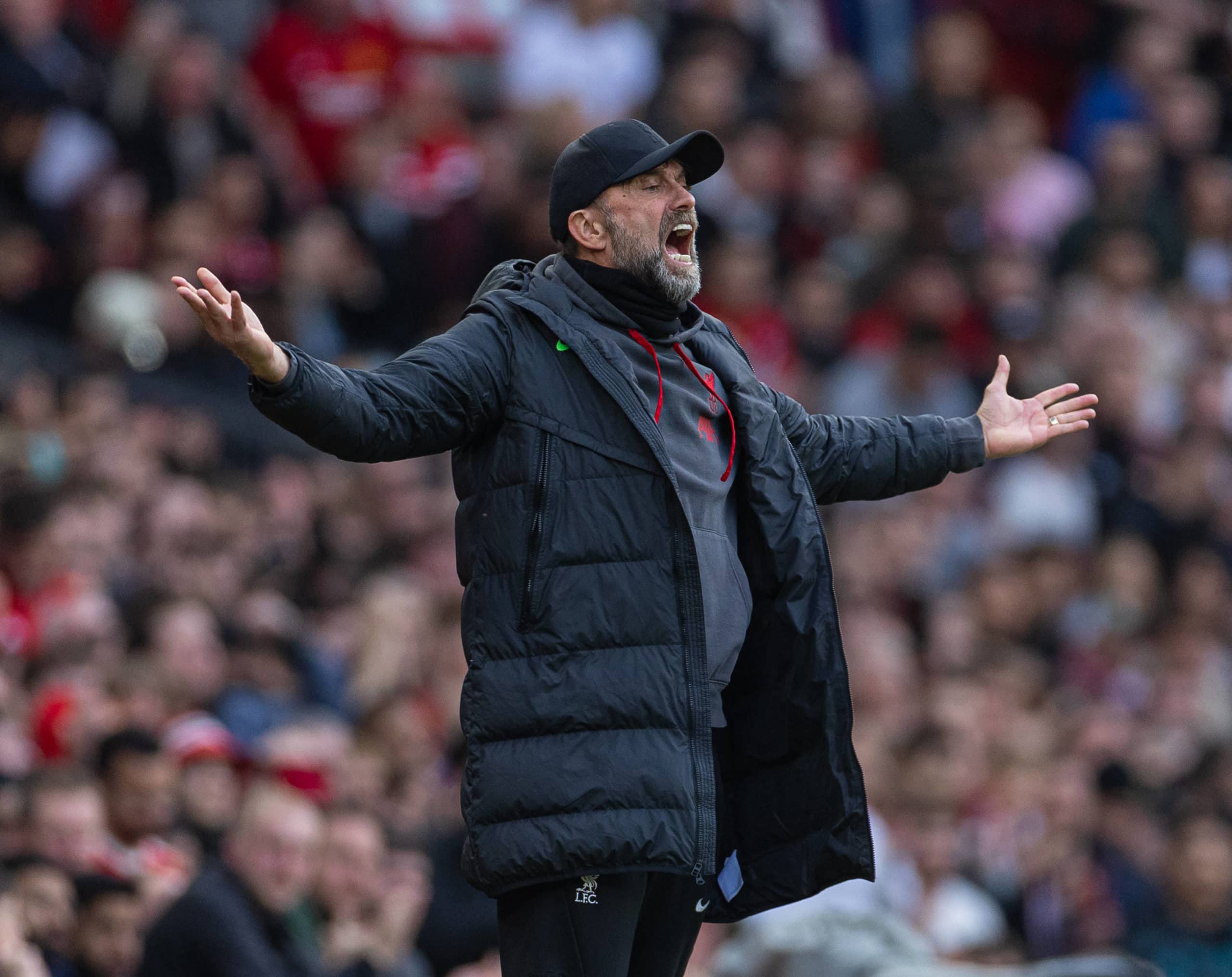 Jurgen Klopp irritado com perguntas após derrota do Liverpool para o Manchester United