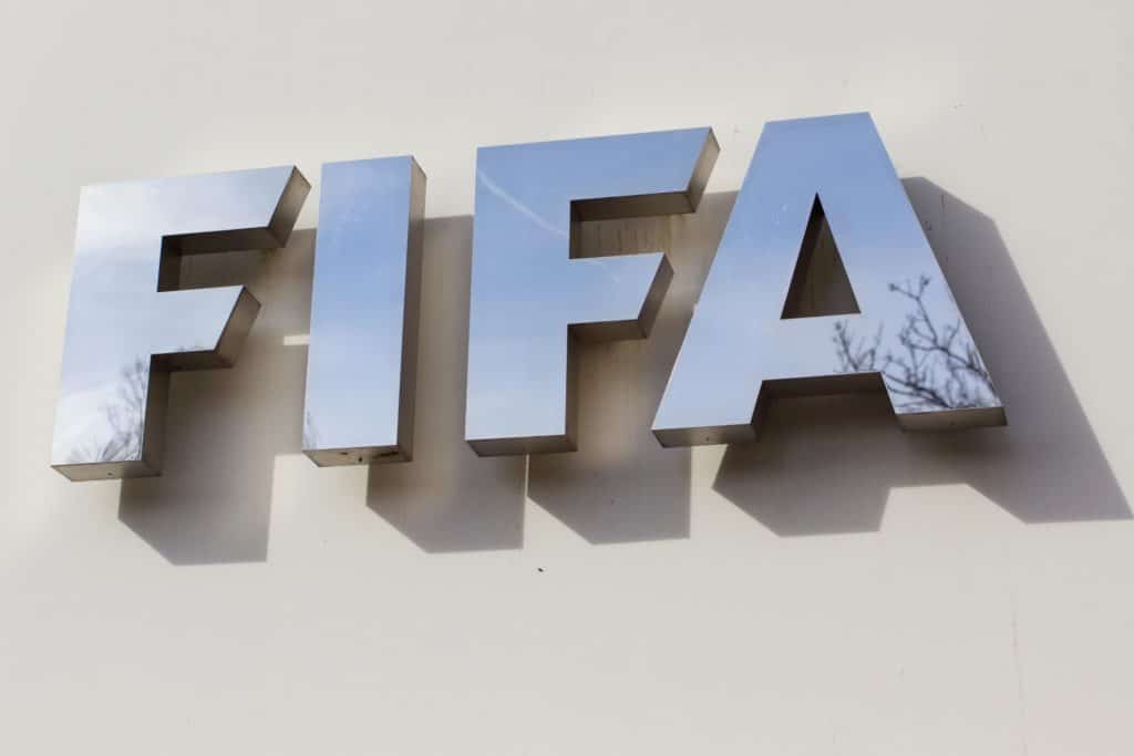 Bacana Play app - Super Taça Mundial de Clubes: Contrato Milionário da FIFA para Transmissão