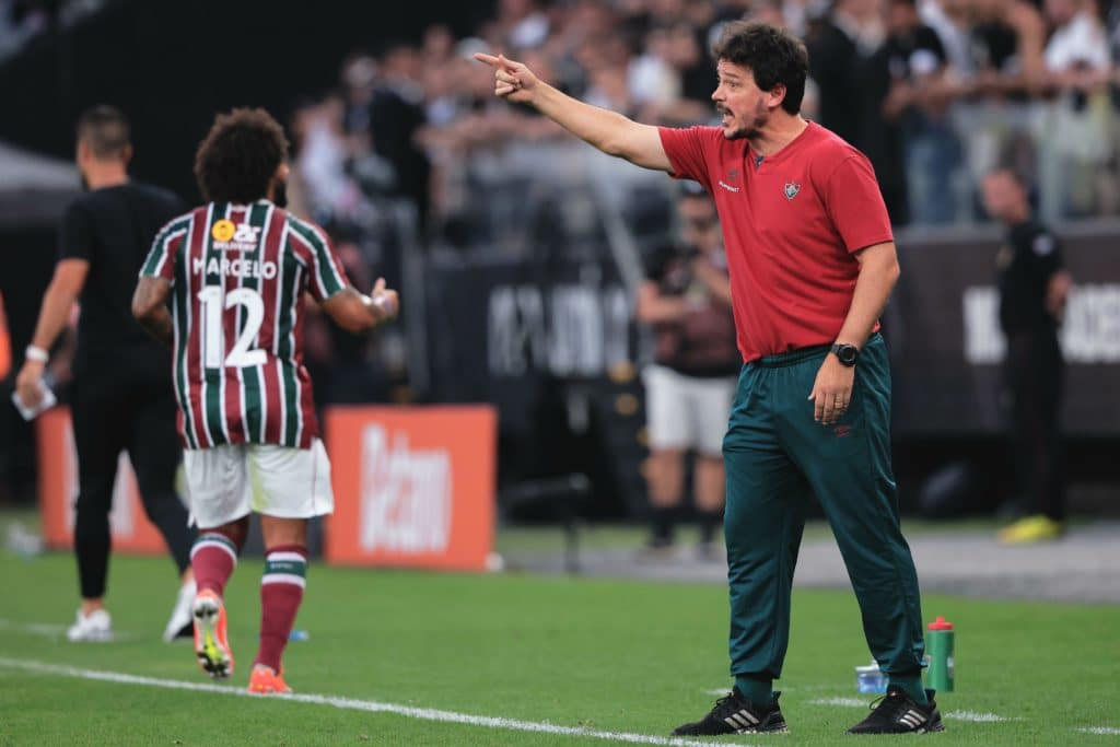 Nossa Aposta App - Odds & Prognóstico: Fluminense vs Atlético MG - 04/05/2024 - Campeonato Brasileiro