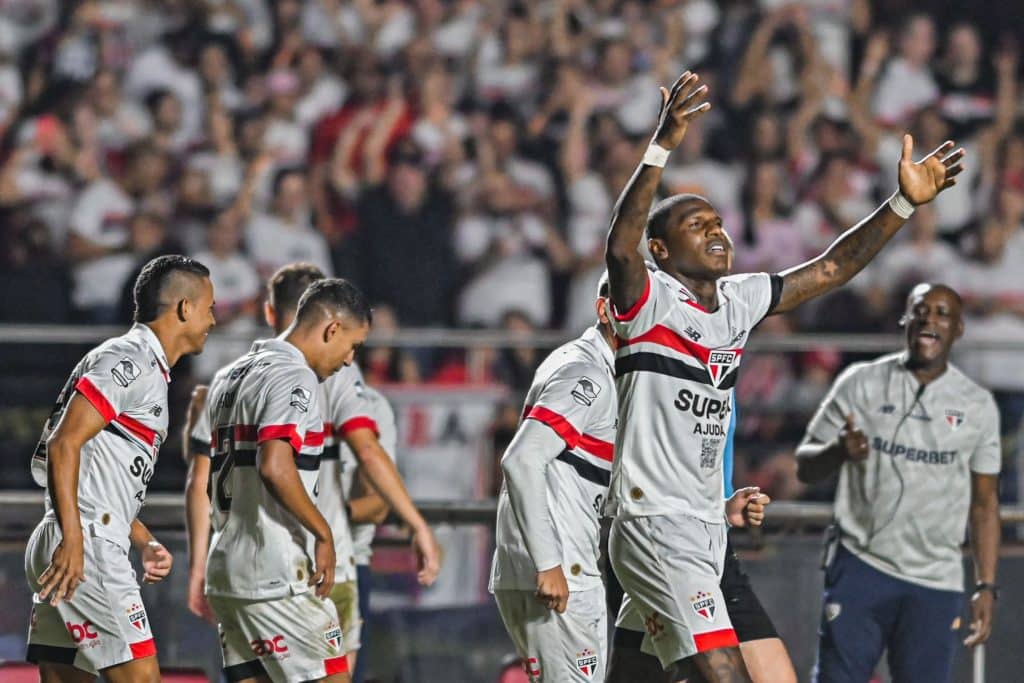 - Odds & Prognóstico: São Paulo vs Barcelona Guayaquil - 17/05/2024 - Copa Libertadores