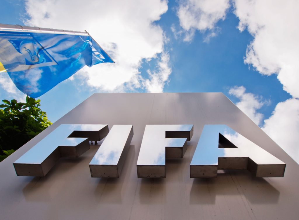 Placard DV - FIFA revela a primeira edição do Mundial de Clubes Feminino