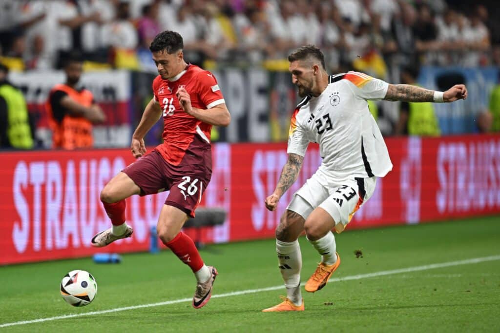 - Alemanha empata com Suíça nos descontos, e Hungria mantém esperanças vivas