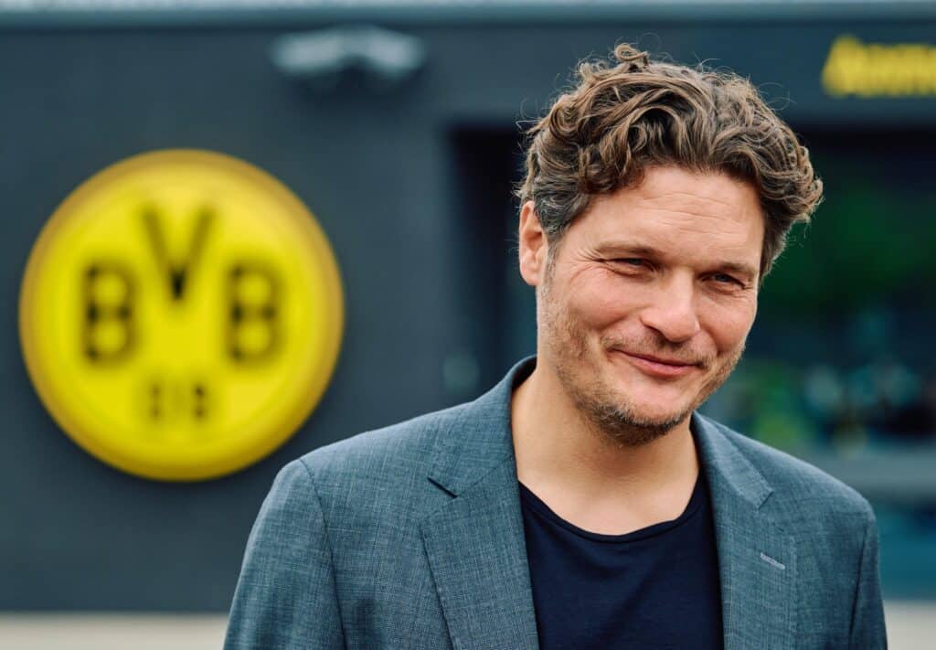 - Treinador do Borussia Dortmund deixa clube após alcançar vice-campeonato na Liga dos Campeões