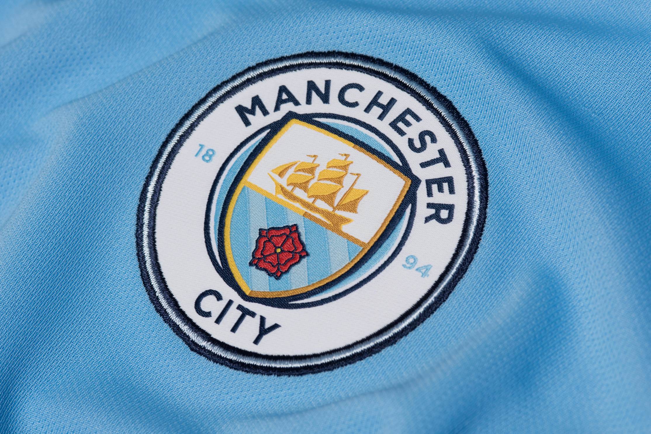 - Manchester City processa a Premier League