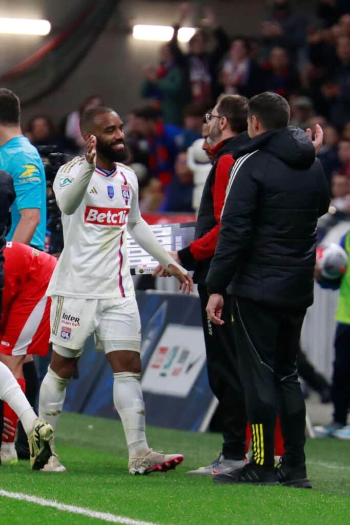 - Prognóstico Rennes vs Lyon - Ligue 1 18/08/2024