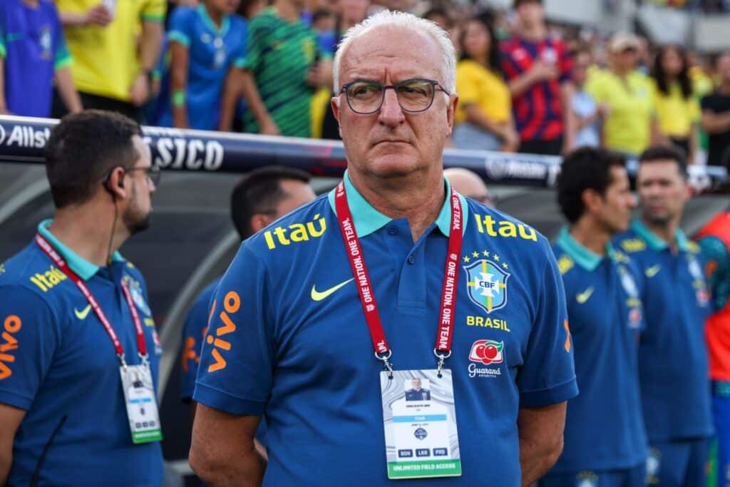 - Lesão de Savinho preocupa convocação da Seleção Brasileira