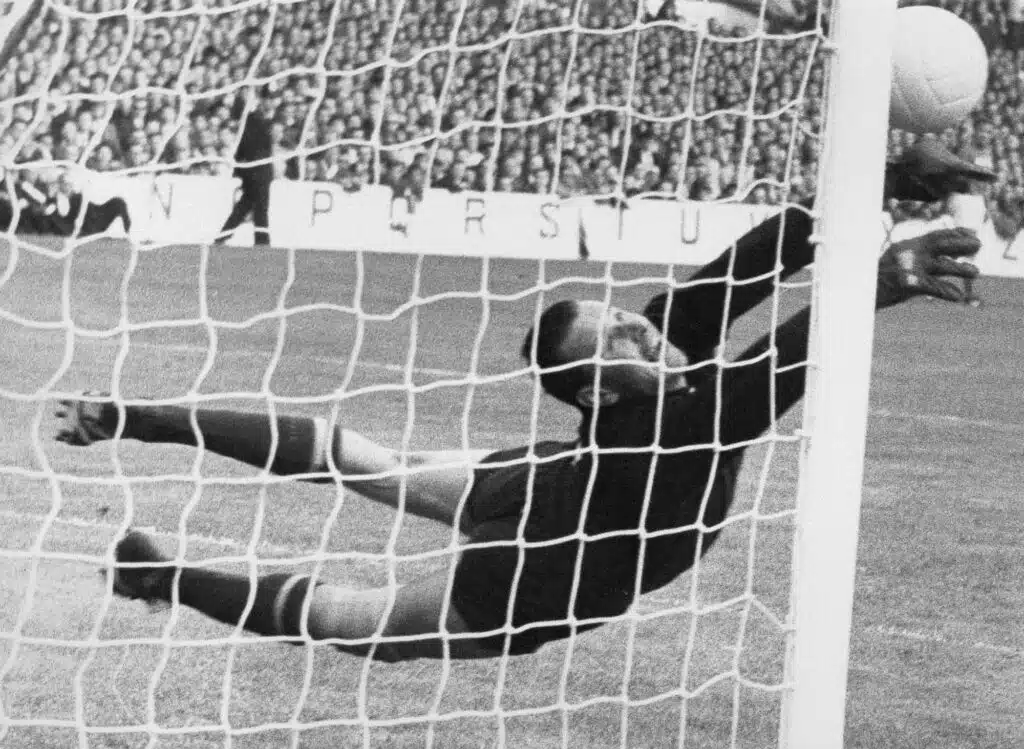 Bwin Portugal - Lev Yashin: O ícone do futebol soviético que inspira o prémio de melhor marcador