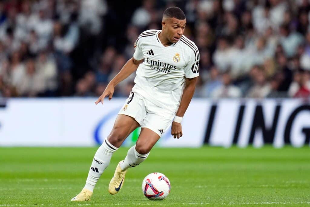 - Mbappé confirmado para duelo do Real Madrid na Champions