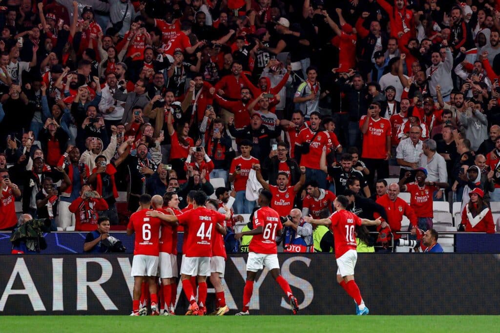 - Condições climáticas suspendem partida entre Nacional e Benfica no Campeonato Português