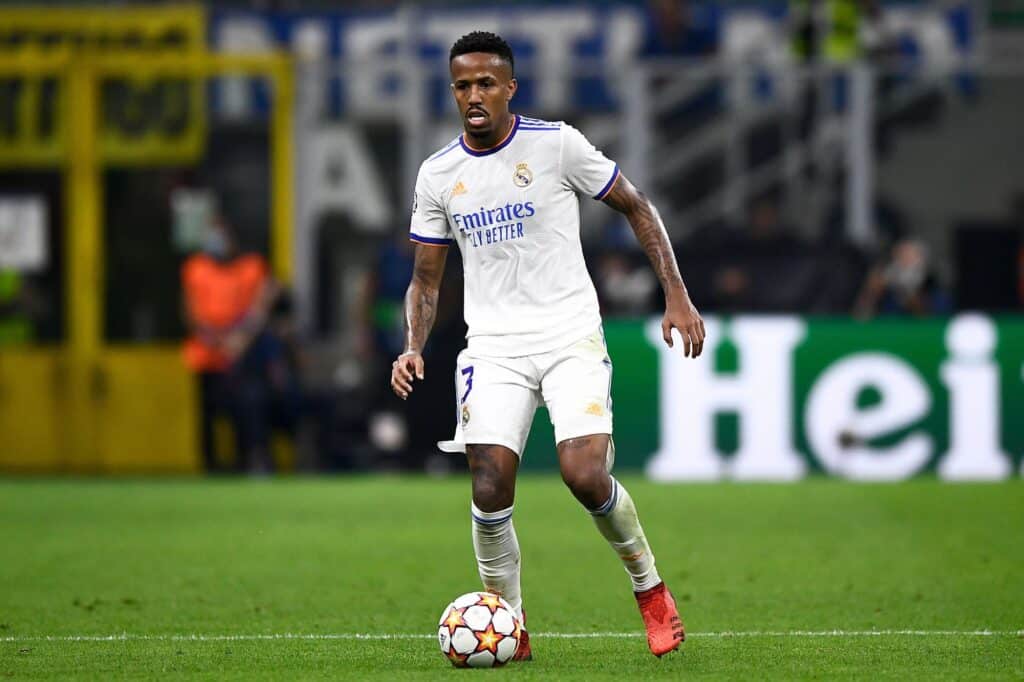 - Éder Militão do Real Madrid manifesta-se após grave lesão